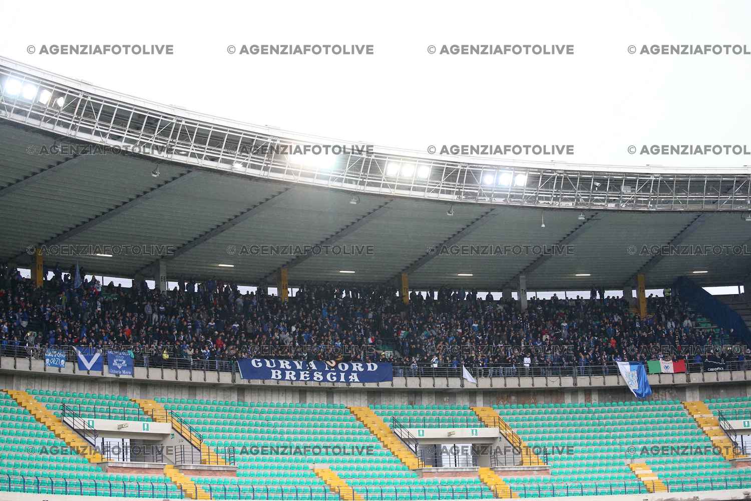 Tifosi Brescia a Verona Fotolive